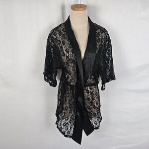 Flora Kimono Women's Small Black Lace Tie Closure 100% Nylon Half Sleeve